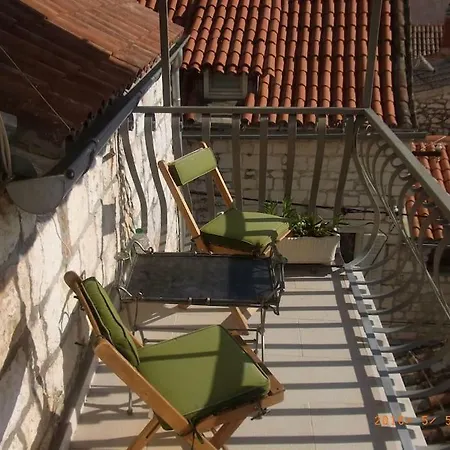 Apartment Vacation Delphina Hvar Town
